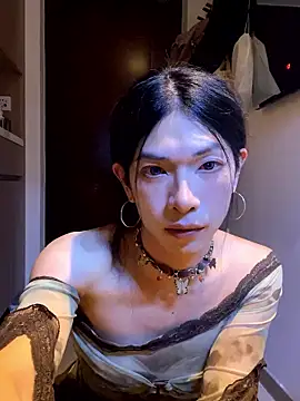 CrytinaSissyCrossdress online show from 06-14-26, 04:31