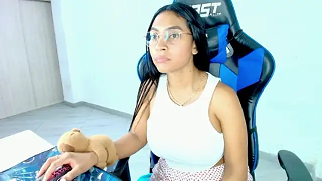 sophiax-x online show from 02-25-26, 03:05