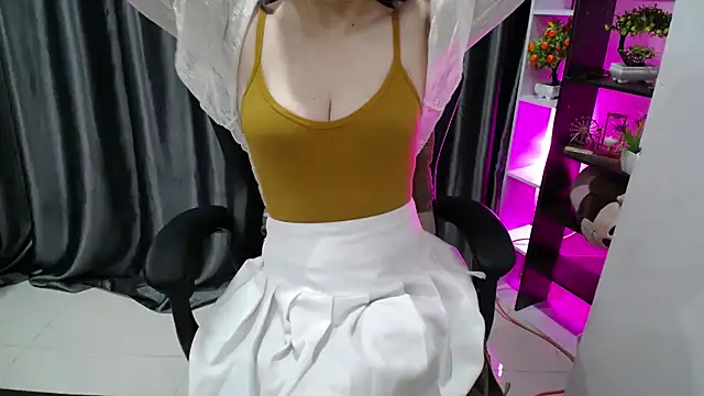 Yuki-yio online show from 02-07-25, 01:25