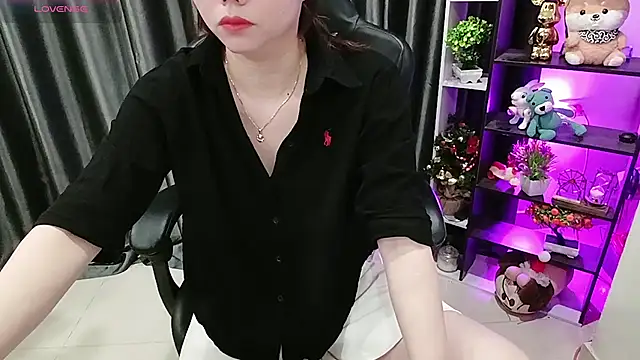 Yuki-yio online show from 07-30-26, 01:15