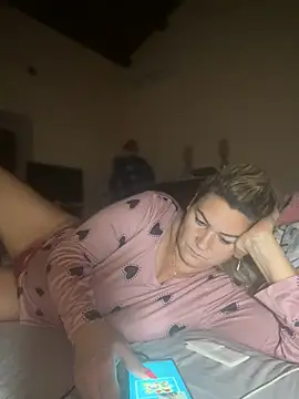 CRHYSTEL online show from 02-20-25, 11:43