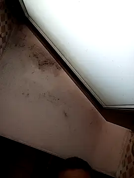 CRHYSTEL online show from 10-31-25, 10:16