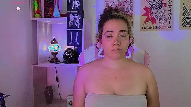 Snapshot of Emma_Wish chatting on 02-23-26, 04:37 Emma Wish online show from 02-23-26, 04:37