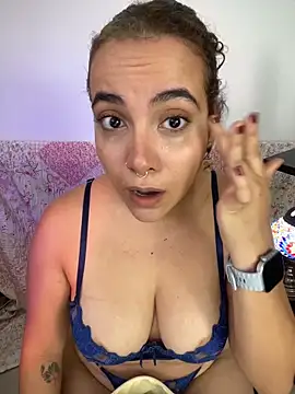 Snapshot of Emma_Wish chatting on 03-22-26, 04:54 Emma Wish online show from 03-22-26, 04:54