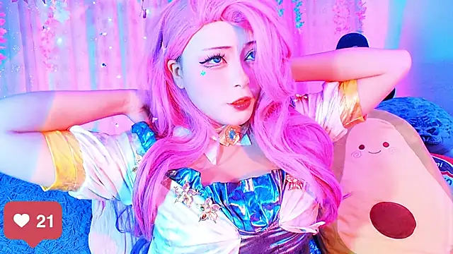 seraphine23 online show from 12-20-24, 03:36