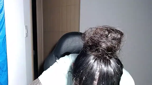 vennus 22 online show from 02-10-25, 07:47