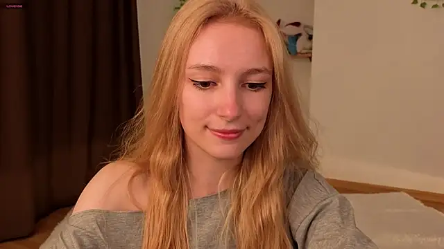 berrry girl online show from 05-13-26, 11:40