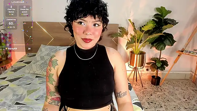 Amy art online show from 06-22-26, 11:46