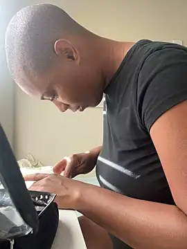 HoneyDripHer online show from 10-13-25, 01:33