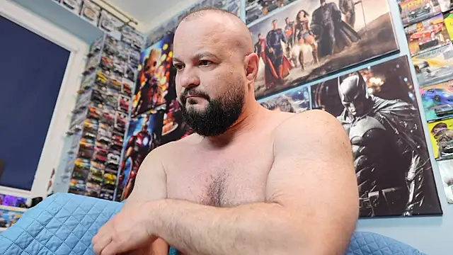Muscle Bear online show from 04-04-26, 05:16