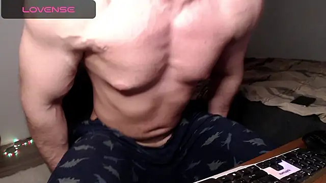 Snapshot of big1one1guy chatting on 12-05-24, 04:34 big1one1guy online show from 12-05-24, 04:34