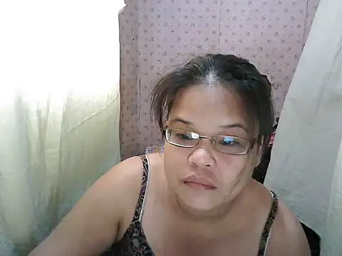 Snapshot of abiemayhottiey chatting on 09-27-25, 12:04 abiemayhottiey online show from 09-27-25, 12:04