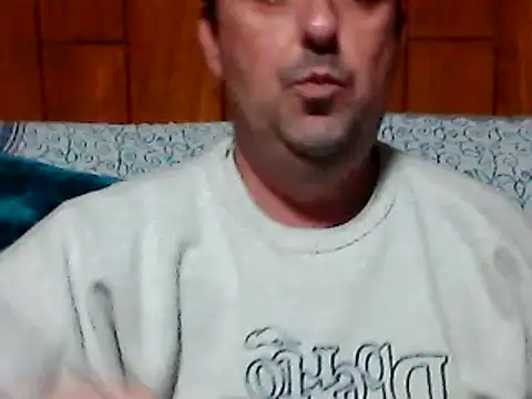 Snapshot of Hot-pico76 chatting on 01-09-25, 05:43 Hot-pico76 online show from 01-09-25, 05:43