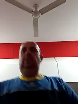 Snapshot of Hot-pico76 chatting on 02-05-25, 08:21 Hot-pico76 online show from 02-05-25, 08:21