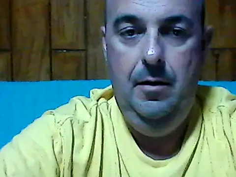 Snapshot of Hot-pico76 chatting on 10-26-25, 05:19 Hot-pico76 online show from 10-26-25, 05:19