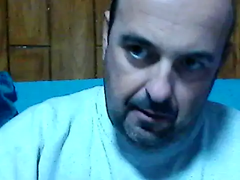 Snapshot of Hot-pico76 chatting on 11-15-25, 04:47 Hot-pico76 online show from 11-15-25, 04:47