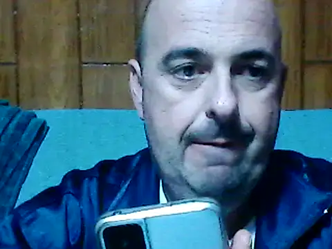 Snapshot of Hot-pico76 chatting on 11-28-25, 05:26 Hot-pico76 online show from 11-28-25, 05:26