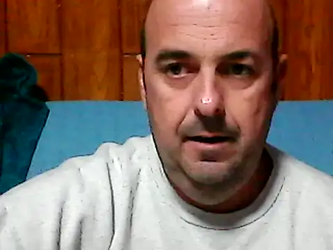 Snapshot of Hot-pico76 chatting on 12-15-25, 07:07 Hot-pico76 online show from 12-15-25, 07:07