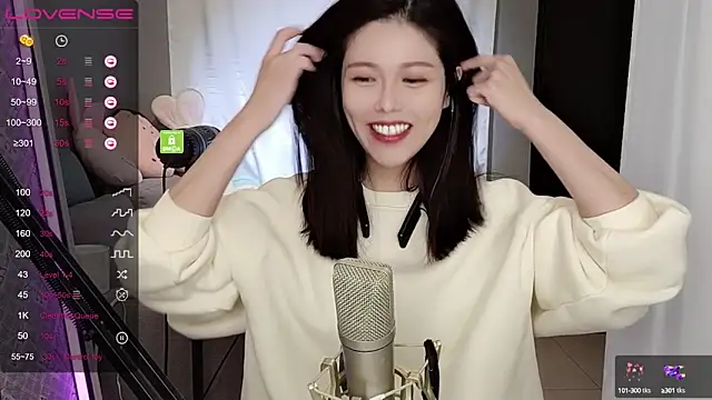 Snapshot of tw_lala chatting on 12-16-24, 04:38 tw lala online show from 12-16-24, 04:38