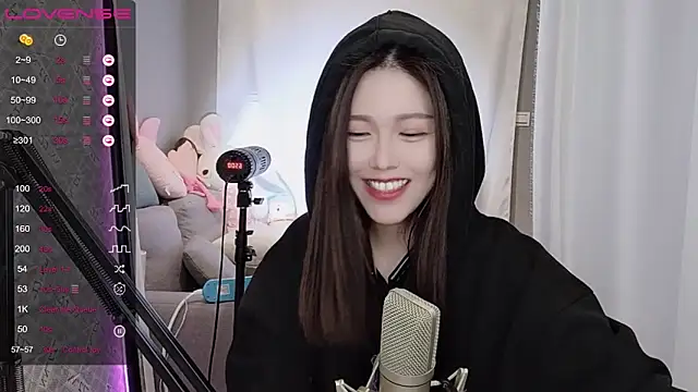 Snapshot of tw_lala chatting on 01-13-25, 04:19 tw lala online show from 01-13-25, 04:19