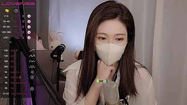 Snapshot of tw_lala chatting on 03-10-25, 04:35 tw lala online show from 03-10-25, 04:35