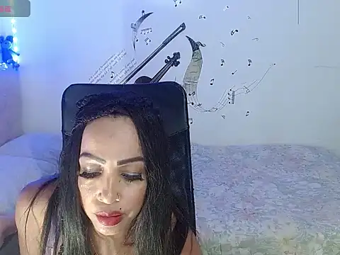 Snapshot of Alexaqueen1 chatting on 03-15-25, 12:15 Alexaqueen1 online show from 03-15-25, 12:15