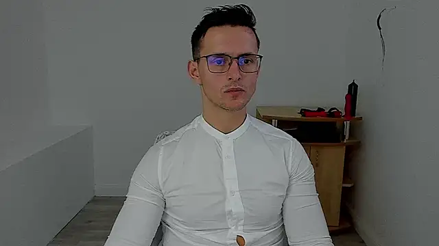 sexxymuscles4u online show from 12-02-24, 12:29
