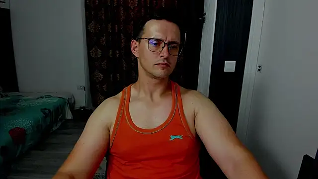 sexxymuscles4u online show from 09-10-25, 12:05