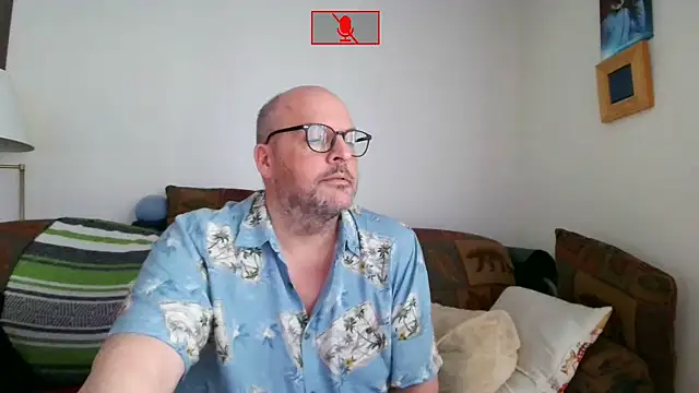 Ursulet US online show from 06-22-26, 10:18