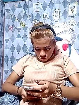 Cutie body11 online show from 12-04-24, 09:18