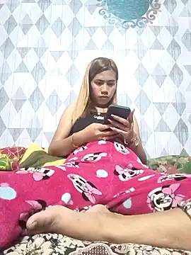 Cutie body11 online show from 12-09-24, 01:51