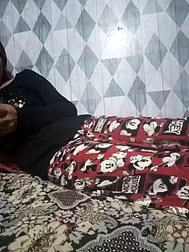Cutie body11 online show from 12-11-24, 01:37