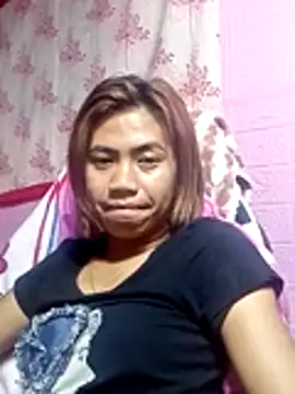 Snapshot of Cutie_body11 chatting on 04-17-26, 01:25 Cutie body11 online show from 04-17-26, 01:25