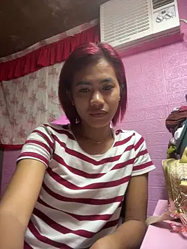 Snapshot of Cutie_body11 chatting on 05-06-26, 06:08 Cutie body11 online show from 05-06-26, 06:08