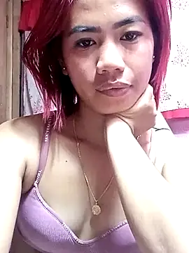 Snapshot of Cutie_body11 chatting on 05-07-26, 02:06 Cutie body11 online show from 05-07-26, 02:06