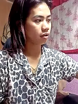 Snapshot of Cutie_body11 chatting on 05-23-26, 07:56 Cutie body11 online show from 05-23-26, 07:56