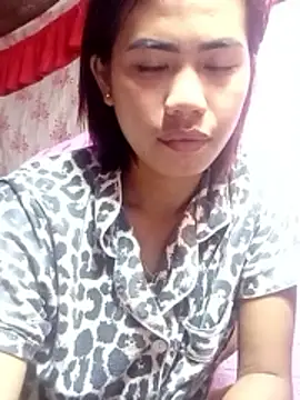 Snapshot of Cutie_body11 chatting on 05-24-26, 12:15 Cutie body11 online show from 05-24-26, 12:15