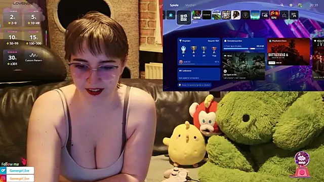 GamerGirl Eve online show from 10-09-25, 06:39