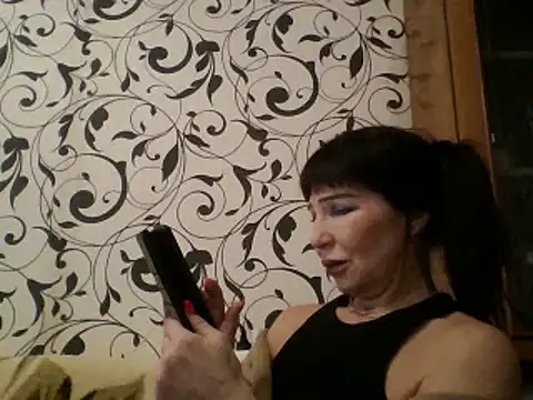 Snapshot of JeaneDavis chatting on 02-17-25, 10:18 JeaneDavis online show from 02-17-25, 10:18