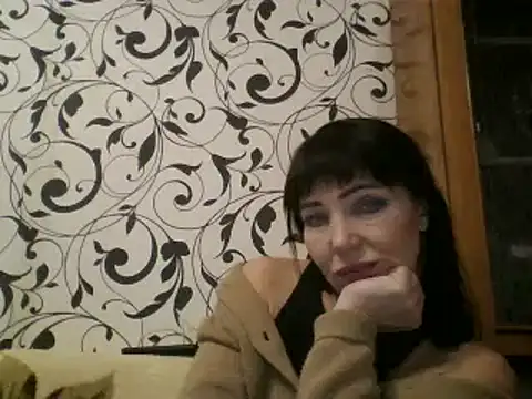 Snapshot of JeaneDavis chatting on 02-18-25, 02:59 JeaneDavis online show from 02-18-25, 02:59