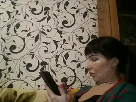 Snapshot of JeaneDavis chatting on 03-09-25, 09:14 JeaneDavis online show from 03-09-25, 09:14