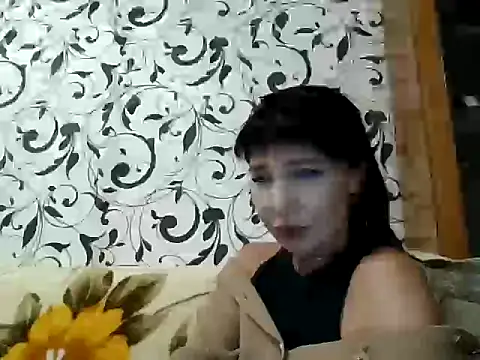 Snapshot of JeaneDavis chatting on 10-13-25, 03:23 JeaneDavis online show from 10-13-25, 03:23