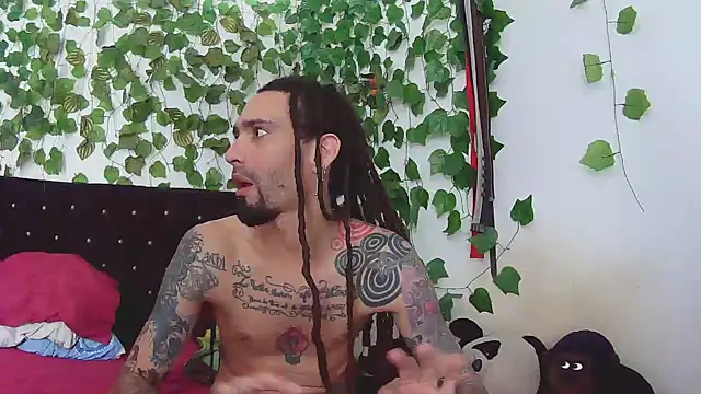 caribbeanlover1 online show from 03-01-25, 04:11