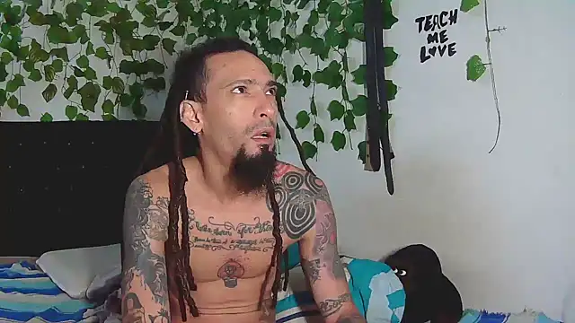 caribbeanlover1 online show from 10-11-25, 12:04