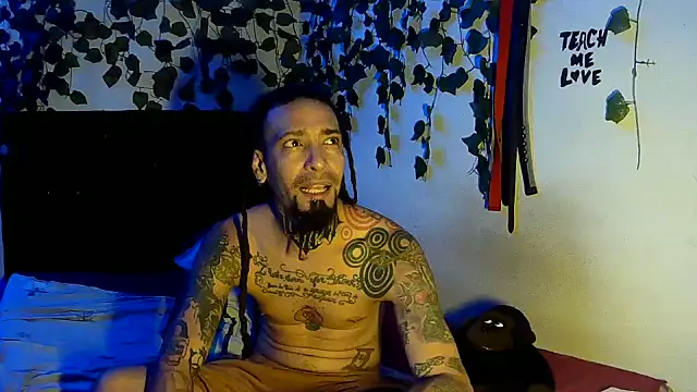 caribbeanlover1 online show from 06-17-26, 11:49