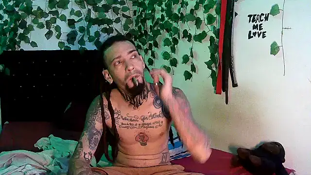 caribbeanlover1 online show from 06-18-26, 01:26