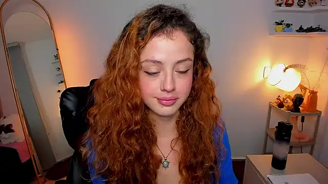 Snapshot of Cassandra_Caiin chatting on 09-12-25, 03:17 Cassandra Caiin online show from 09-12-25, 03:17