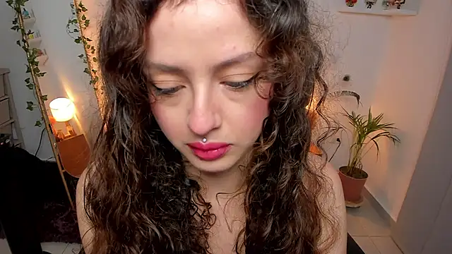 Cassandra Caiin online show from 06-24-26, 01:26