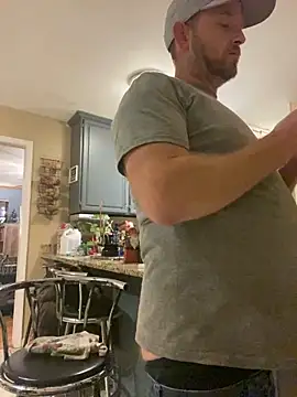 Snapshot of smokeymt420 chatting on 12-10-24, 05:28 smokeymt420 online show from 12-10-24, 05:28