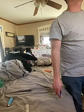 Snapshot of smokeymt420 chatting on 01-17-25, 01:35 smokeymt420 online show from 01-17-25, 01:35